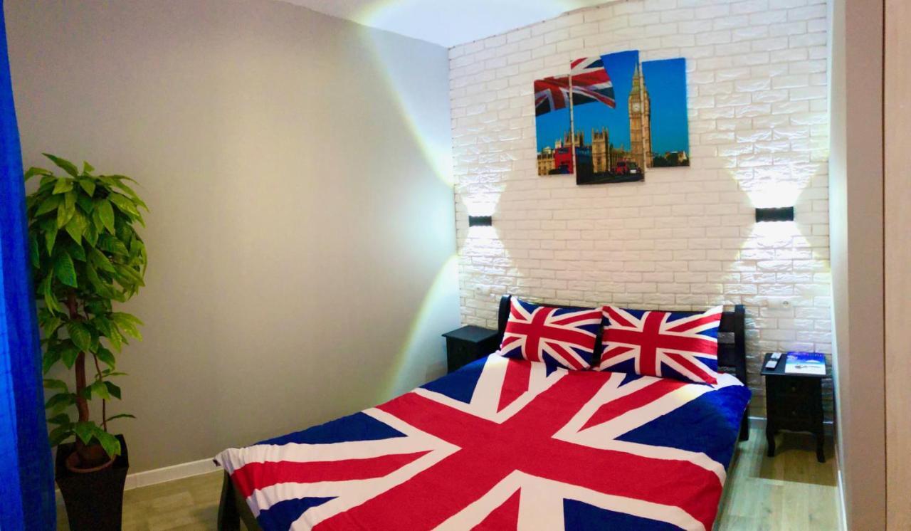 Apartment Studio London 92 Irpin Buitenkant foto